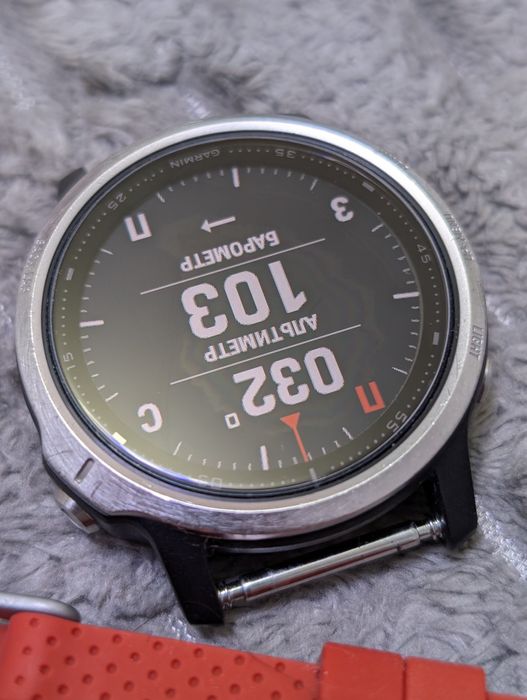 Garmin Fenix 6S смарт-годинник