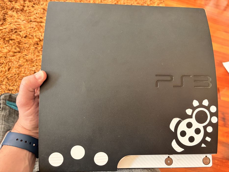Ps3 slim Desbloqueada com YLOD + 4comandos
