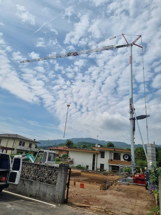 Żuraw Samowznoszący budowlany  |GRU DALBE BLITZLIFT DB 33 V5 | 2022 | 2 100 KG