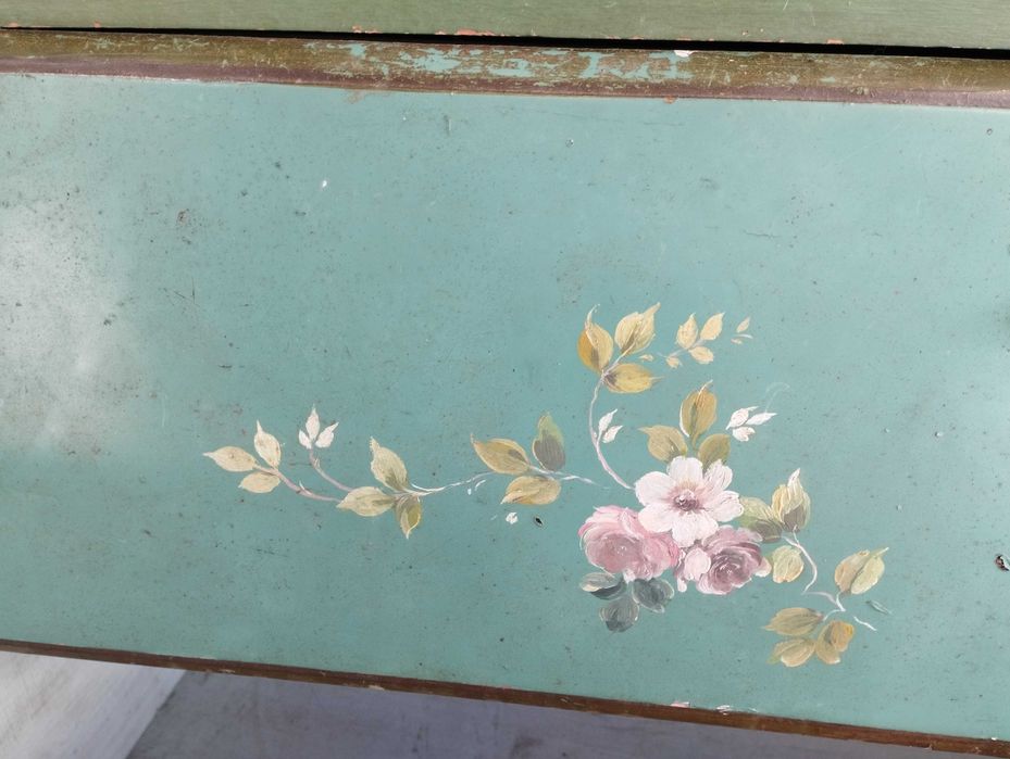 Cómoda antiga em pinho, estilo Neoclássico/Biedermeier