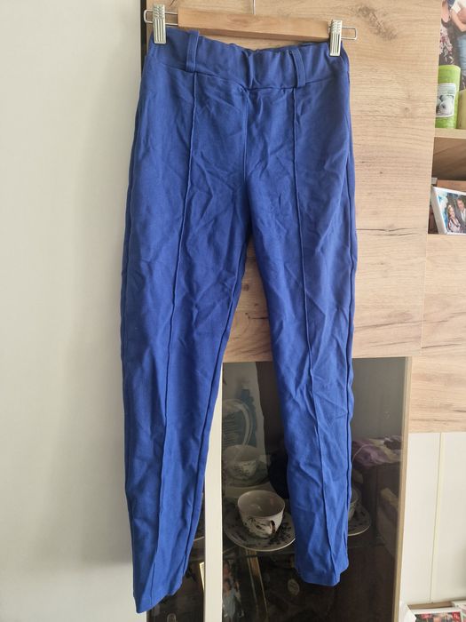 Damskie granatowe spodnie