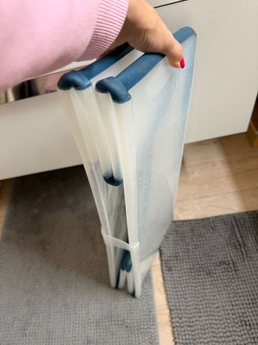 Wanienka Stokke z wkładką dla noworodka/ niemowlaka