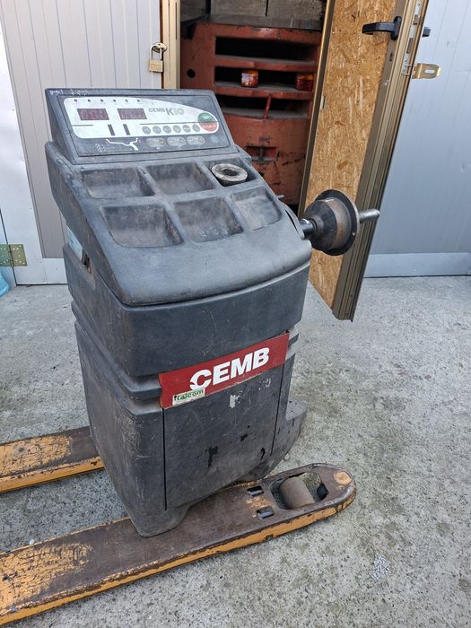 Wyważarka do kół CEMB K -10