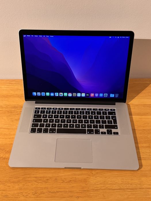 Apple MacBook Pro A1398 15inch i7 2.5GHz/16GB/512GB