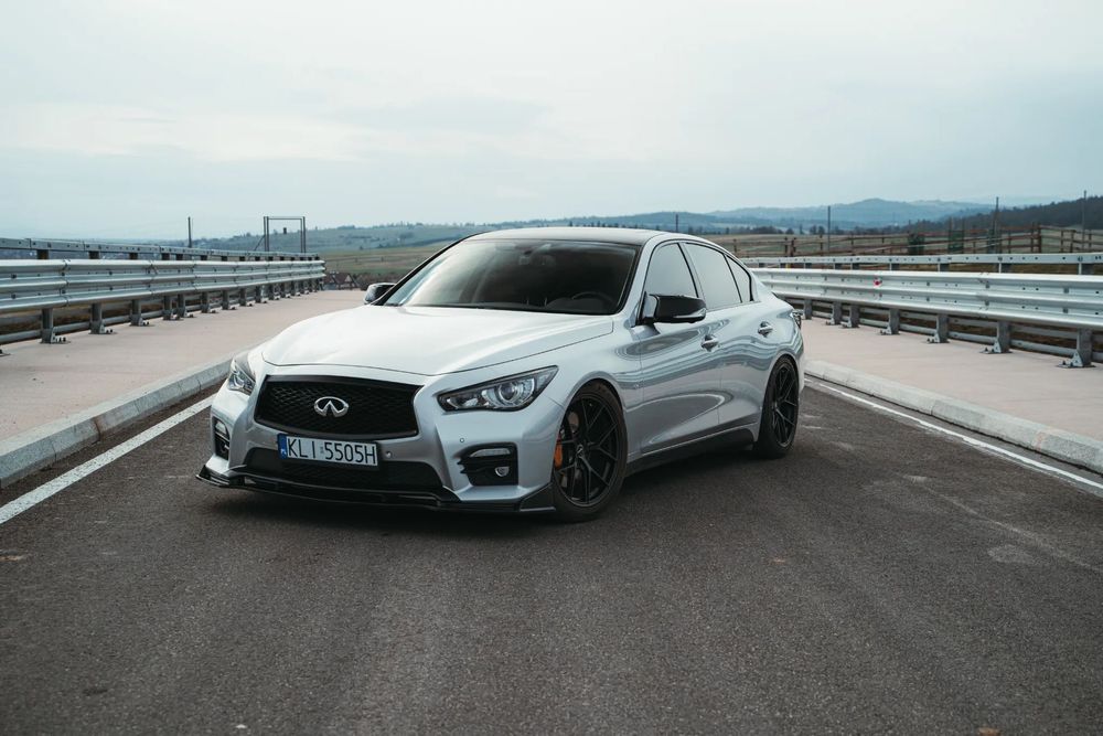Infiniti Q50 Infiniti Q50s 3.7 4x4 V6 - rezerwacja