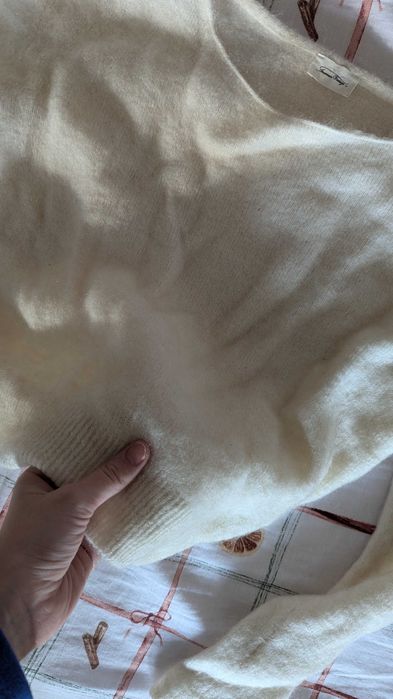 Неймовірний светр із мохеру