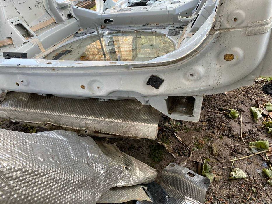 Задня панель кузова Jeep grand cherokee WL джип гранд черокі ВЛ 2021+