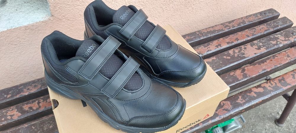 Nowe buty reebok 41 na rzepy