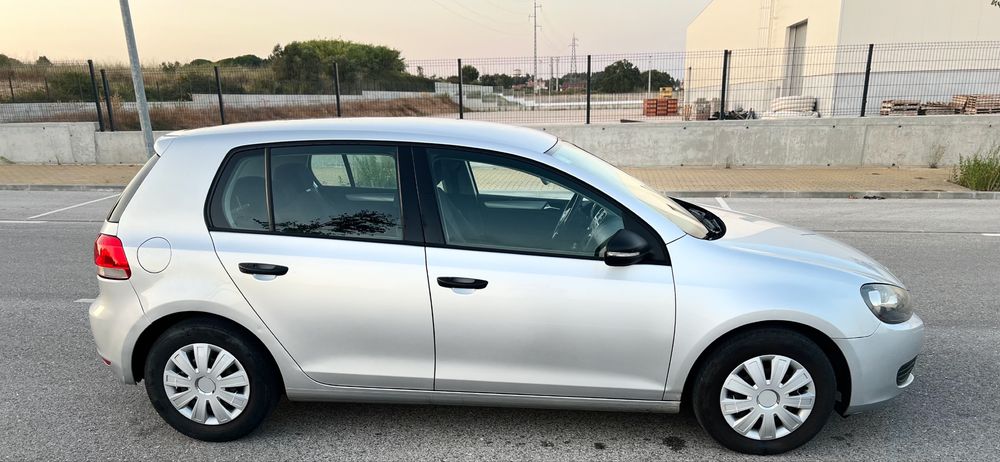 Vw Golf 1.6 Ano 2010 a diesel