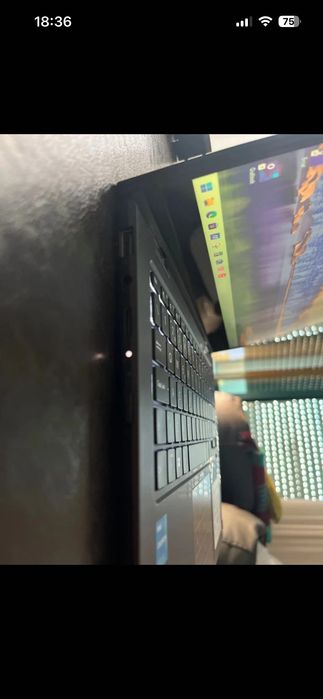 Portátil ASUS Vivobook Go 14 Flip 360° - Bom Estado
