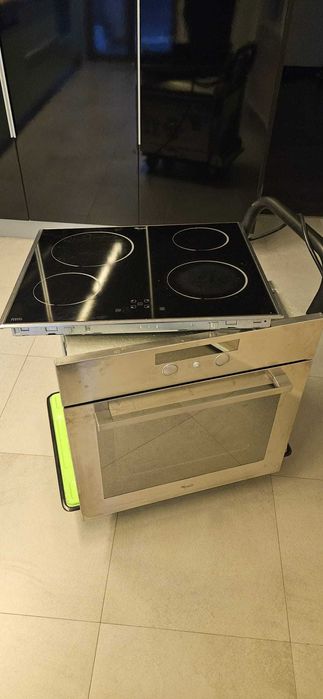 Whirlpool - Placa vitrocerâmica e forno encastrar
