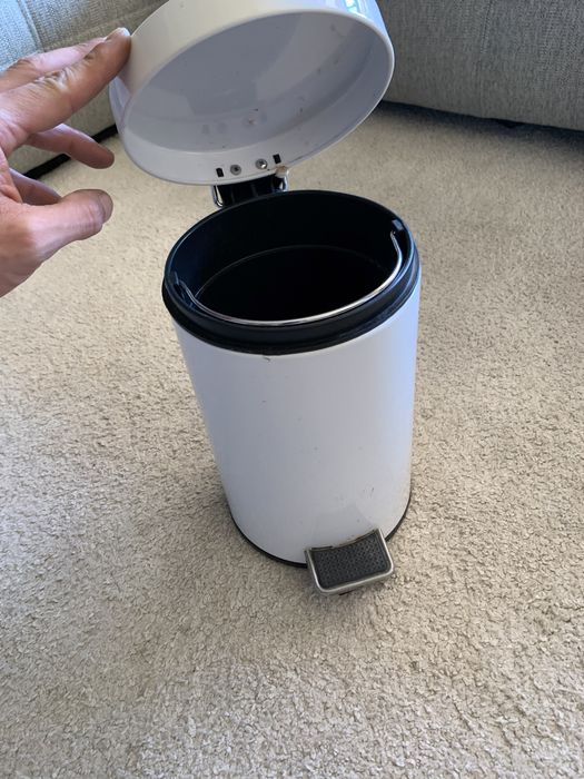 Balde de lixo com pedal tipo WC64752271261571121