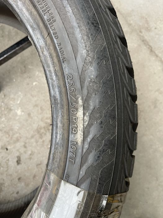 Шини зимові шип R19 255 50 Yokohama ICE Склад Осокорки RLX