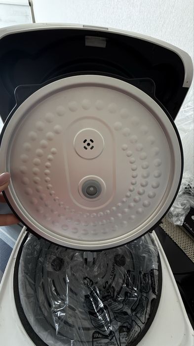 Мультиварка BOSH Autocook, бу в ідельному стані, як нова