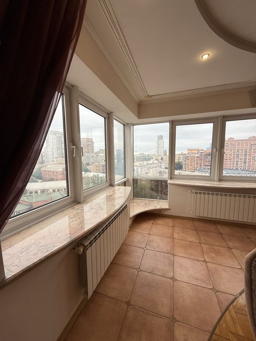 Аренда квартиры, Печерск, евроремонт,Мариинский парк,метро,Лавра