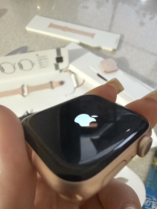 Apple Watch Series 6 44mm Gold