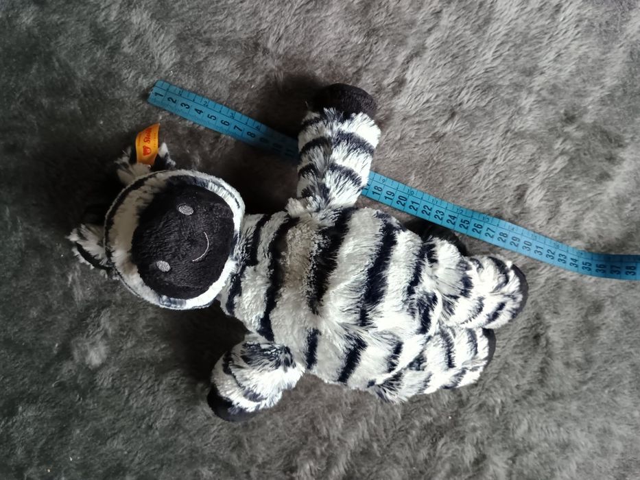 Maskotka Zebra Zora 30 cm Steiff