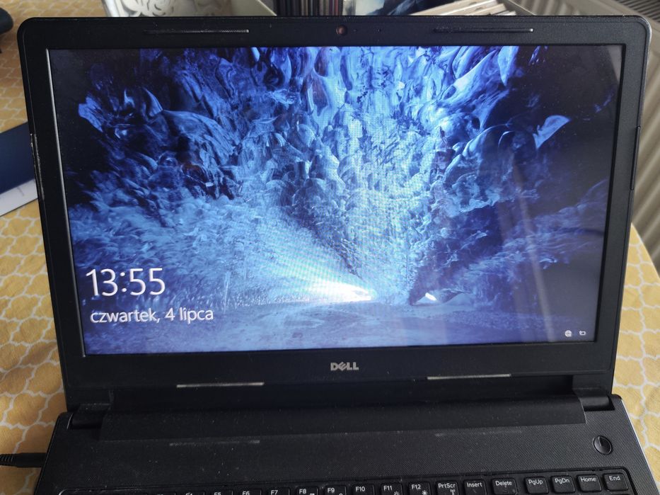 Dell Inspiron 15