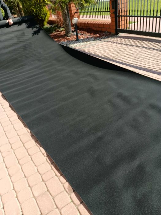 Pilnie i tanio nowa czarna wykładzina dywanowa Hit 10 zł/m2