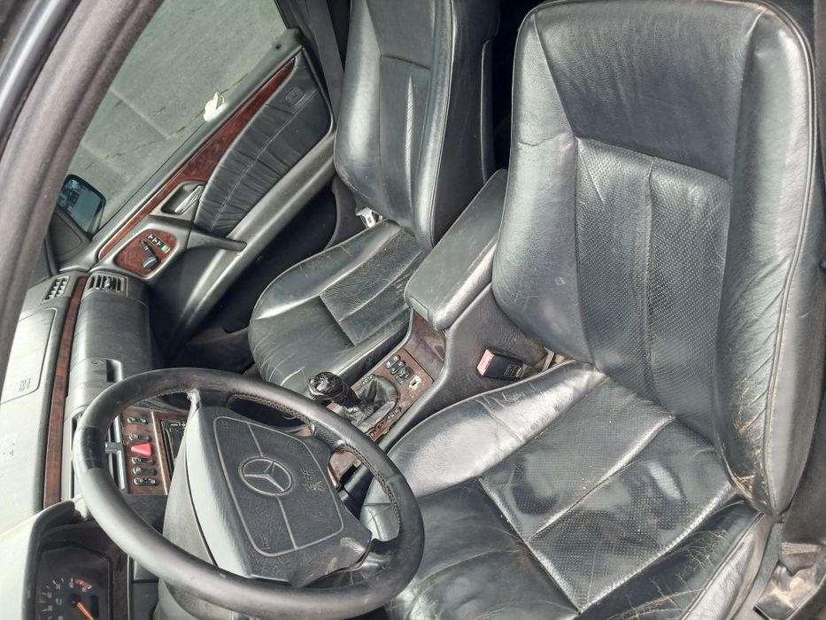 Mercedes-Benz E-Class 1996