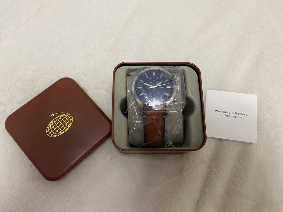 Продам годинник Fossil