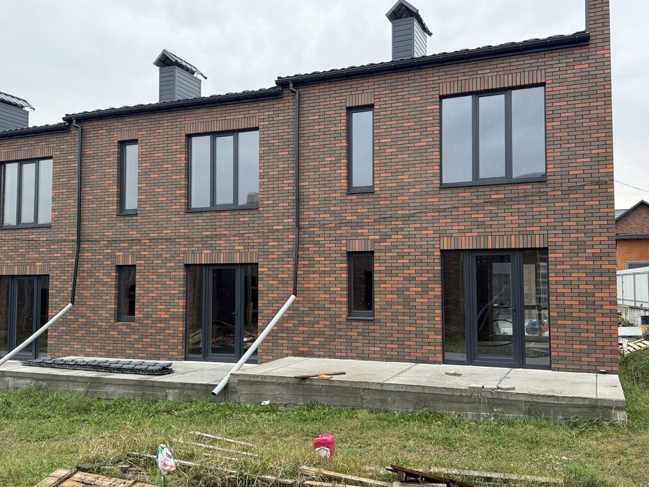 Продаж 2 поверхового таунхауса 95 м2 З центральними комунікаціями