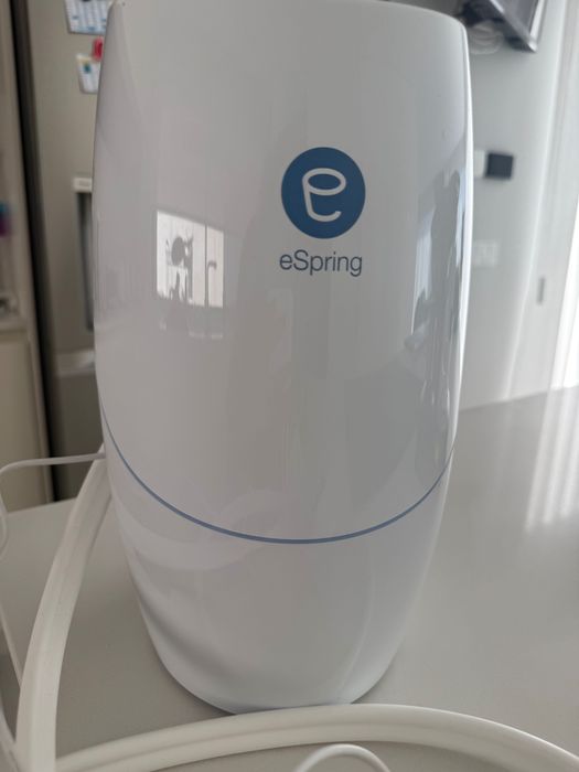 Máquina filtrar água Espring. Como nova.