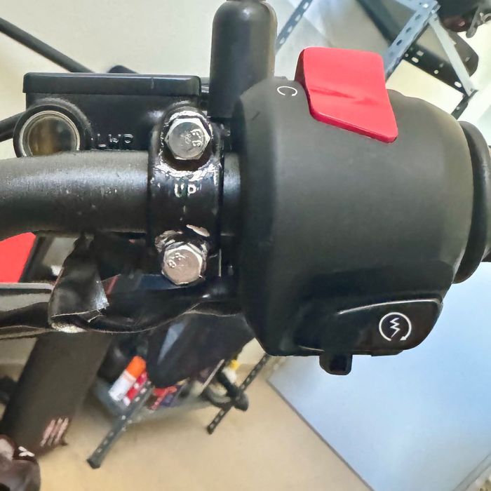 Honda CB125R 2025 | 6.000 km | Revisões Honda