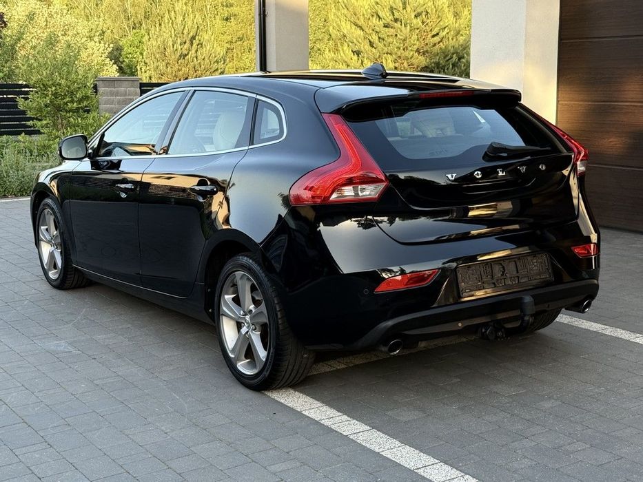 Volvo V40 Piękne Zadbane Auto Skóra Xenon Navi Kamera Cof.