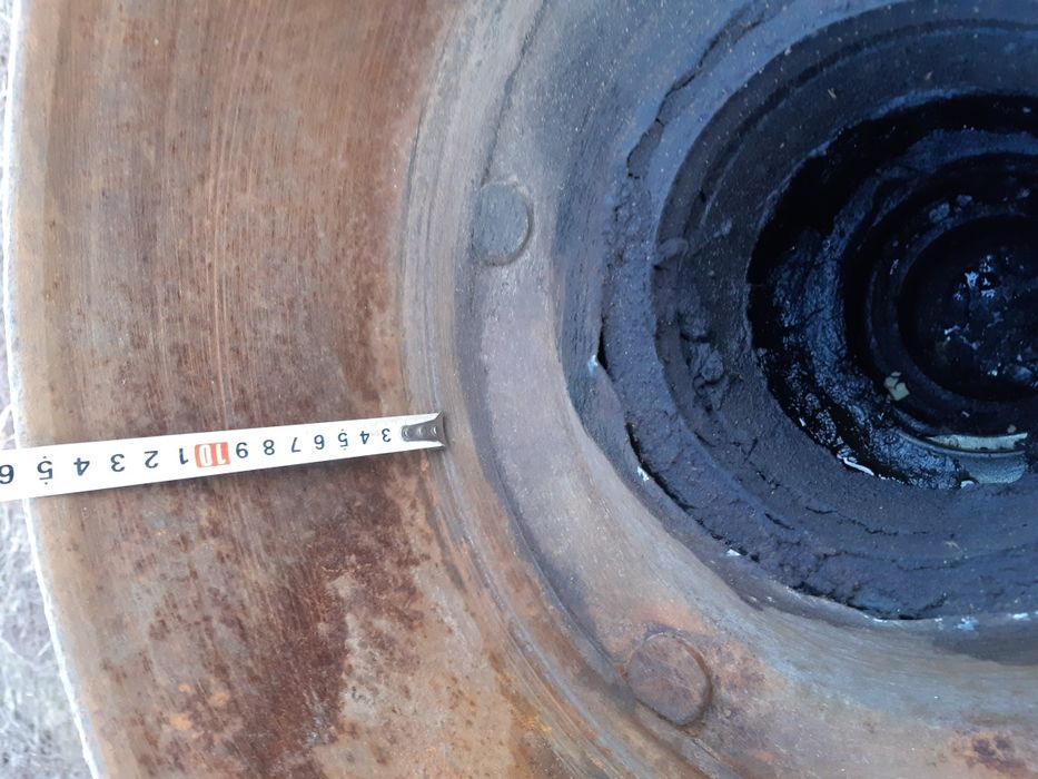 Чулок т 150 , Ступица прицепа камазовского ГКБ