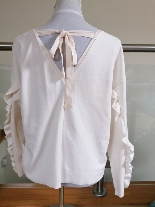 Blusa pérola como nova