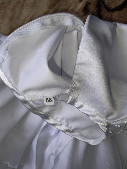 Sukieneczka do chrztu