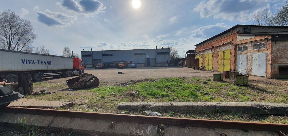 Продам пром базу з ЖД Гілкою та  краном вул. Квітнева