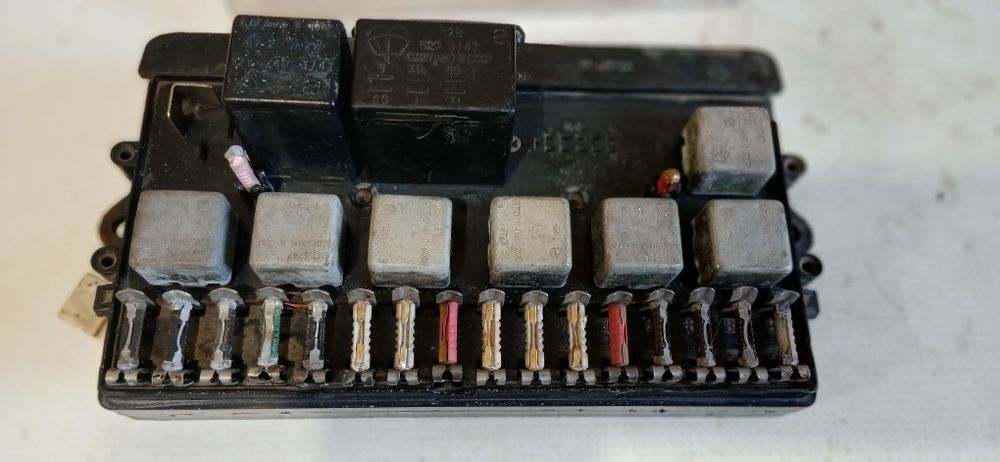 Блок предохранителей  Ваз 2105-07.