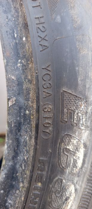 305 40 r22 3шт  kumho