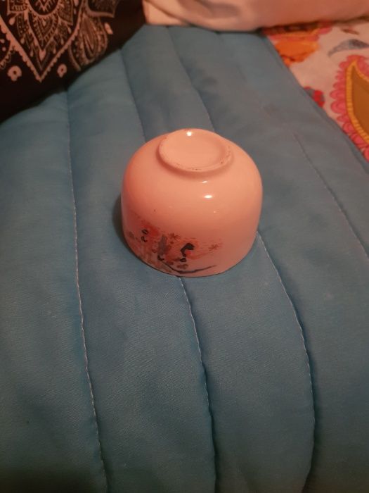 Conjunto de 2 taças japonesas em faiança pintadas à mão
