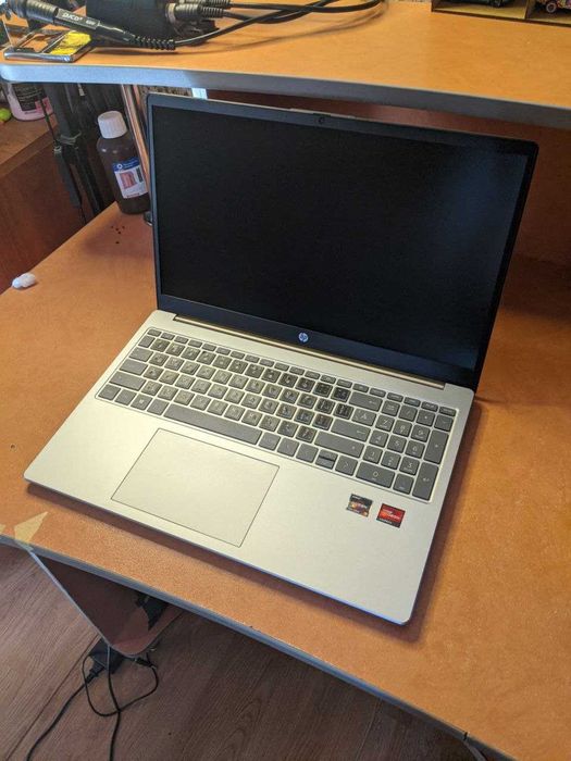 Разборка HP 250 G10/HP 15-fc Кришка матриці/динаміки/Нижня кришка/тачп