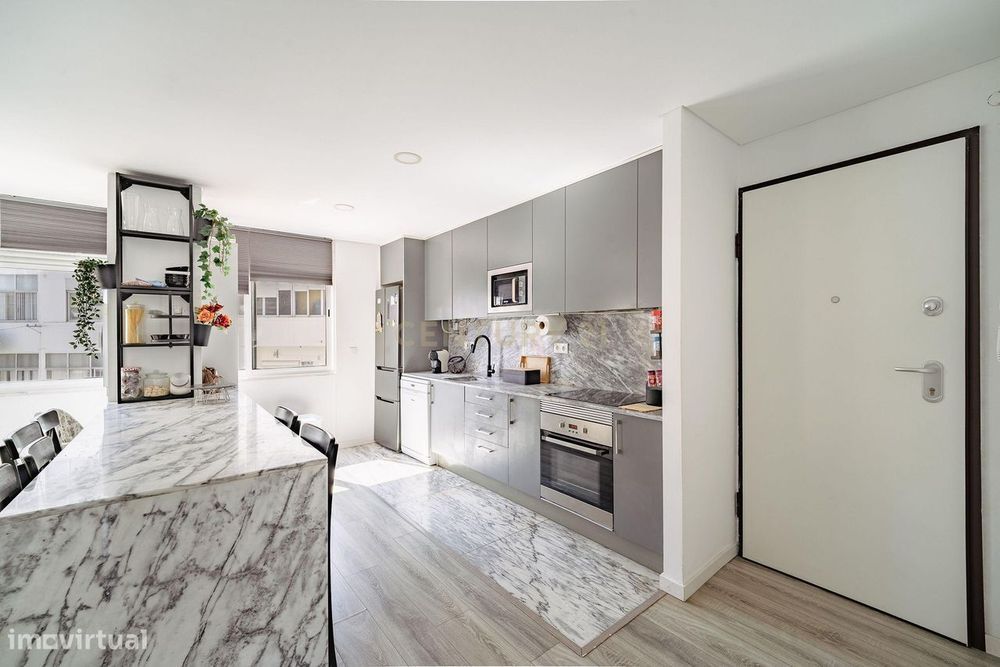 Apartamento T3 - Paio Pires