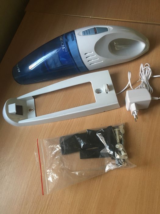 Продам ручной пылесос