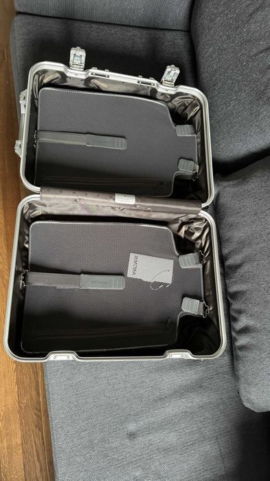 Walizka kabinowa Rimowa