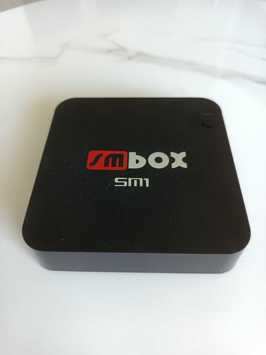 Przystawka Smart TV SMBOX SM1 | Zmień swój TV w Smart!