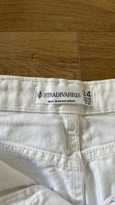 Saia Branca da Stradivarius