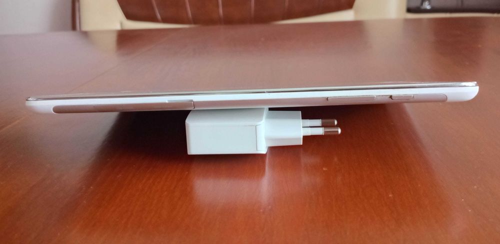 Планшет Huawei MediaPad T1 8.0