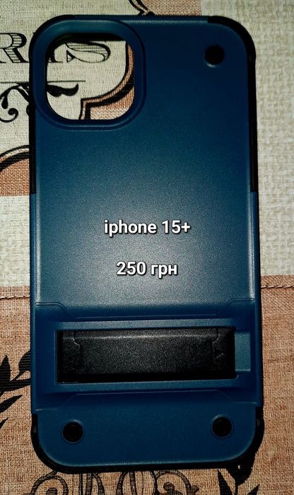 Чохли на iPhone 15+