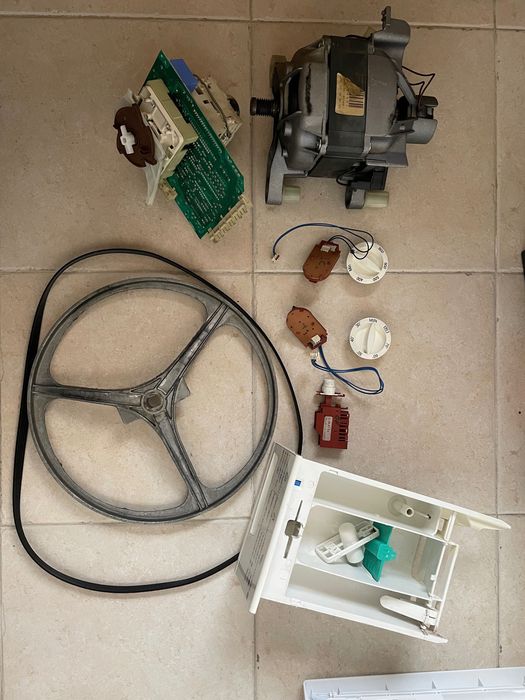 Máquina de lavar roupa Whirlpool peças