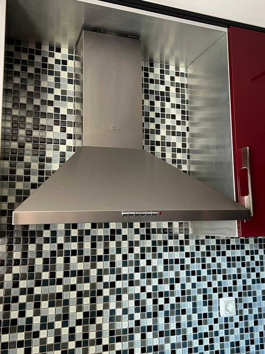 Vende-se exaustor TEKA DBP 70 Pro (613 m3/h - 70 cm - Inox)