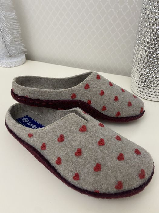 Жіночі повстяні (войлок) тапочки Inbli,бежеві та сині.Розмір у розмір.