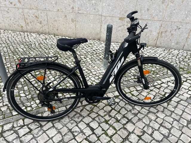 Bicicleta KTM Macina Sport electrica