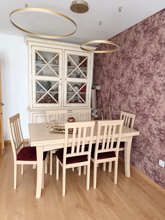 Conjunto sala  louceiro, mesa cadeiras, sofá