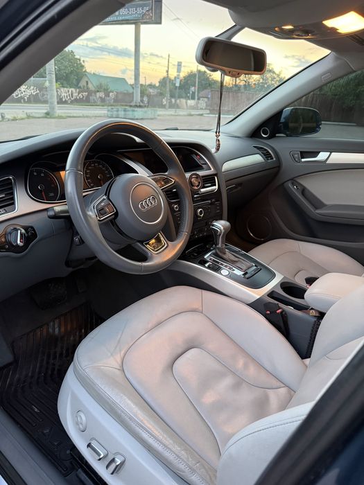 Audi a4 b8 2015 рік